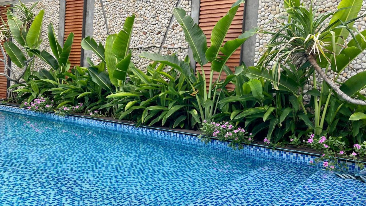 Phoenix Minh Châu Hotel Quang Ninh  Exterior foto